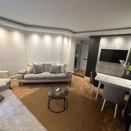Fatih Centreal Area Bg 아파트 *